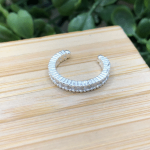 Piercing de prata 925 fake cravejada