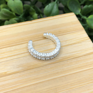 Piercing de prata 925 fake argola cravejada e detalhada