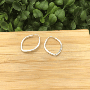 Argola de prata 925 oval grossa 02 fio quadrado 2,5cm | Brincos