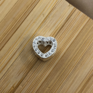 Berloque de prata 925 coração vazado com zirconia | Berloques