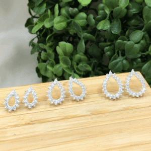 Brinco de prata 925 gota cravejada | Brincos