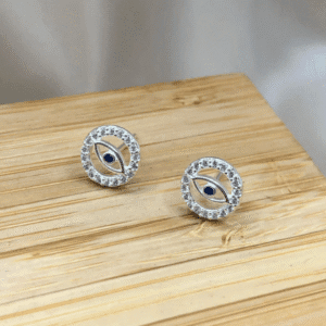 Brinco de prata 925 redondo olho grego azul com borda cravejada | Brincos