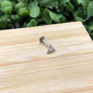 Piercing de prata 925 de furo h8 triângulo com zircônia base reta para labret, helix e tash rock | Piercing