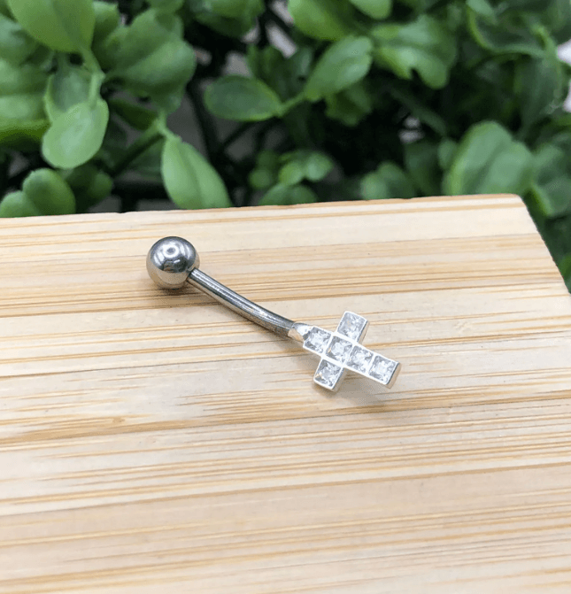 Piercing de prata 925 de umbigo furo cruz cravejada | Piercing