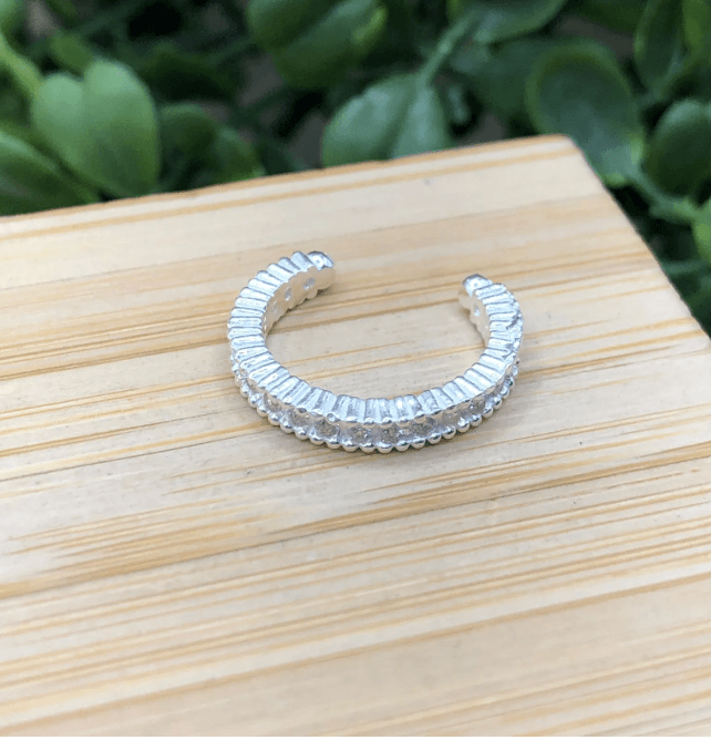 Piercing de prata 925 fake cravejada | Piercing