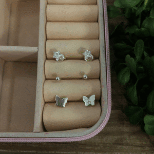 Trio de brincos de prata 925 estrela com pedra branca, bolinha e borboleta | Brincos