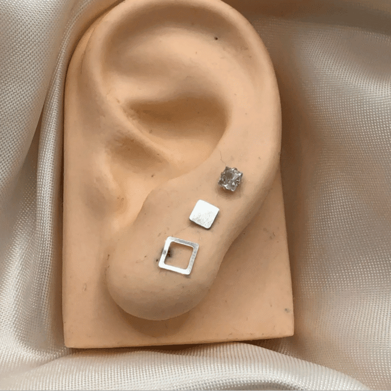 Trio de brincos de prata 925 formas quadradas e pedra branca | Brincos