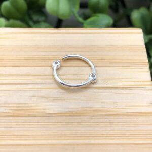 Piercing de prata 925 de furo pedrinha dupla tragus, anti-hélix e septo