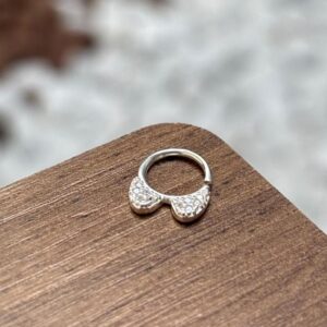 PIERCING ARGOLA TORÇÃO 6MM GATINHO CRAVEJADO PRATA 925