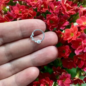 Piercing argolinha raminho e flor - Prata 925