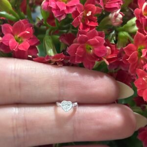 Piercing argola lisa com zircônia coração - Prata 925