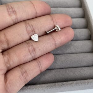 Piercing Coração Cravejado Pavê (haste em Aço Cirúrgico) - Prata