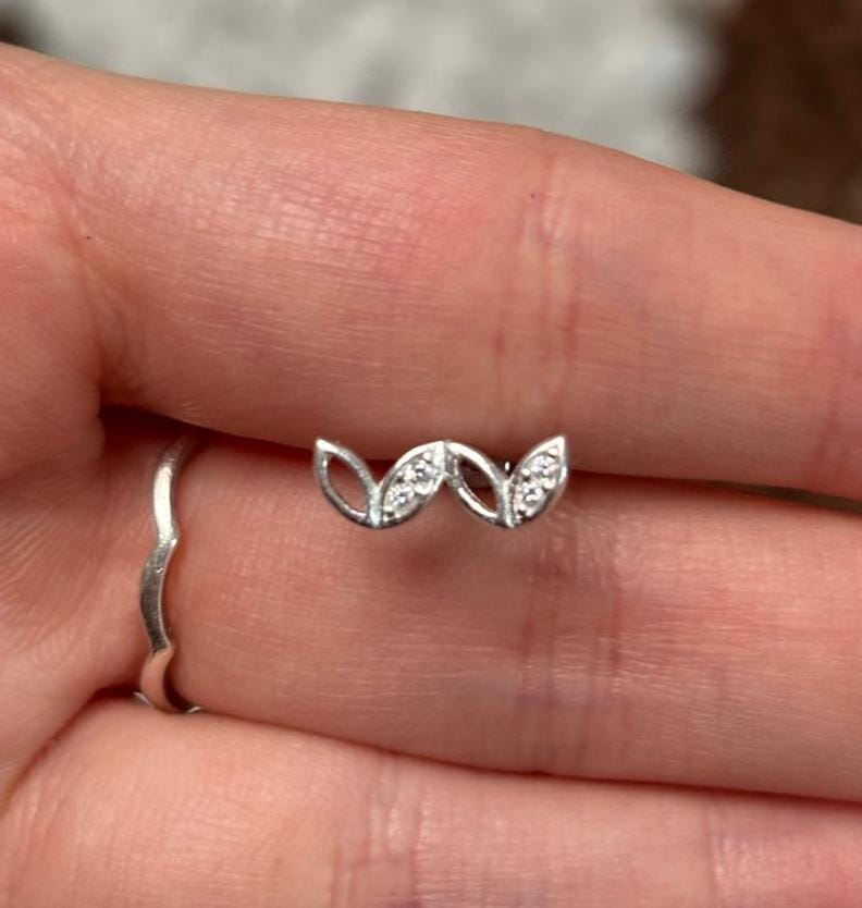 Piercing 2 Folhas cravejada e vazada Prata 925 | Piercing