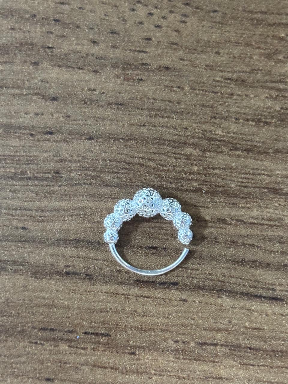 Piercing argolinha com Bolas trabalhadas -Prata 925 | Piercing