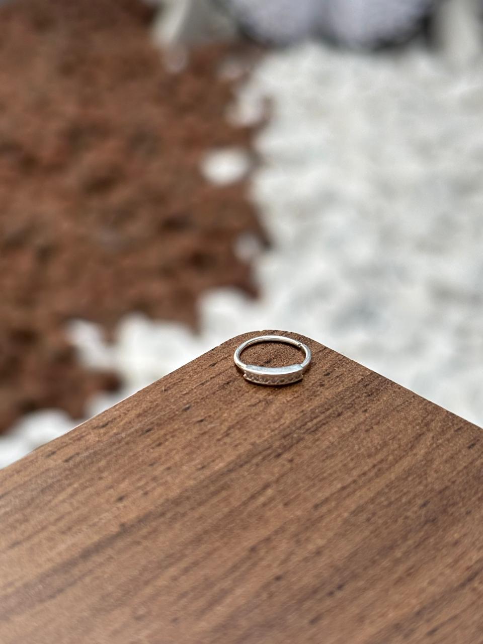 Piercing de prata 925 argola trabalhado com pedras zirconias para septo | Piercing