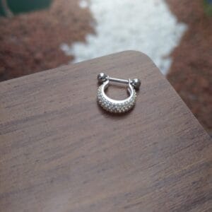 Piercing de prata 925 de furo argola cravejada para helix e tash rock | Piercing