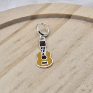 Berloque-de-prata-925-violão