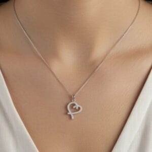 Corrente-de-prata-925-com-pingente-coração-vazado-cravejado (1)