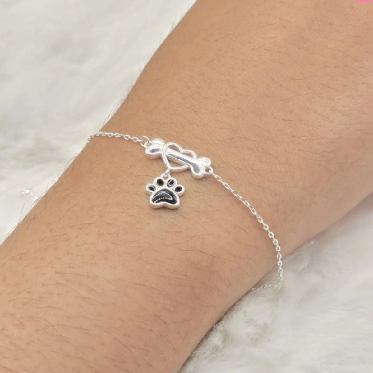 Pulseira-de-prata-925-com-pingente-coração-com-ossinho-e-patinha