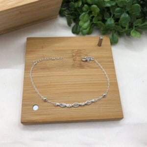 Pulseira-de-prata-925-elo-cadeado-com-pingente-central-3-navete-ponto-de-luz