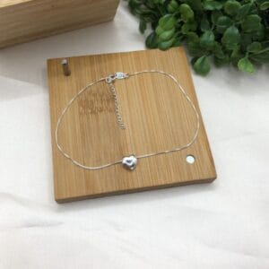 Tornozeleira-de-prata-925-elo-v12-com-pingente-coração-cheio